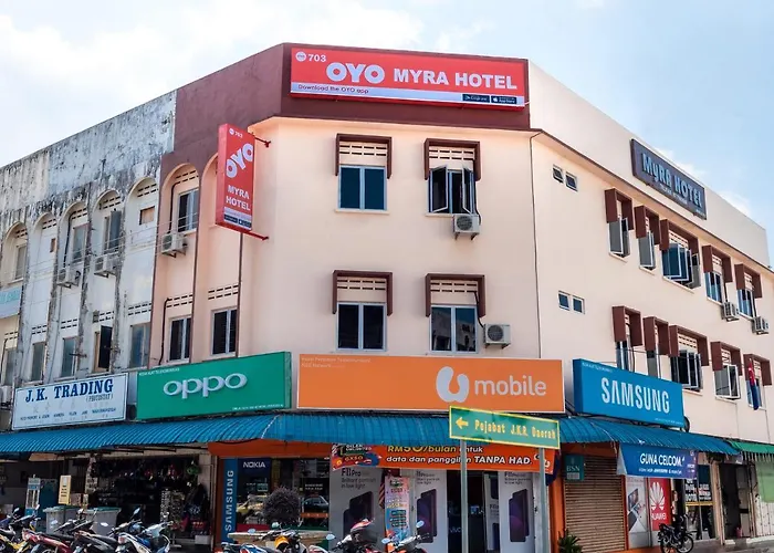 Oyo 703 Myra Hotel
